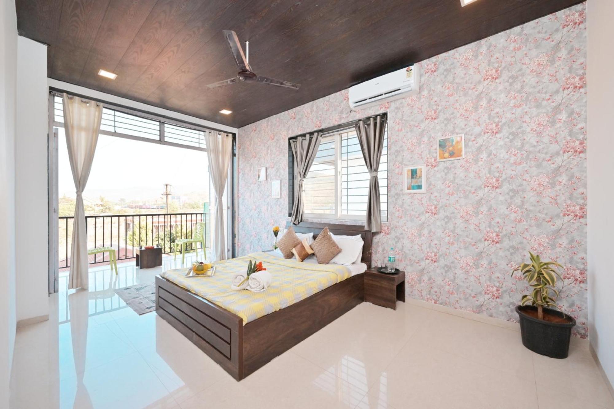 Ll Empyrean Stay Ll Mystical Stone Ll 4Bhk Ll Ac Ll Pvt Pool Ll Lonavala Exterior photo